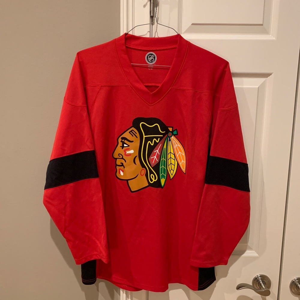 Chicago Blackhawks #19 Jonathan Toews NHL Jersey Large